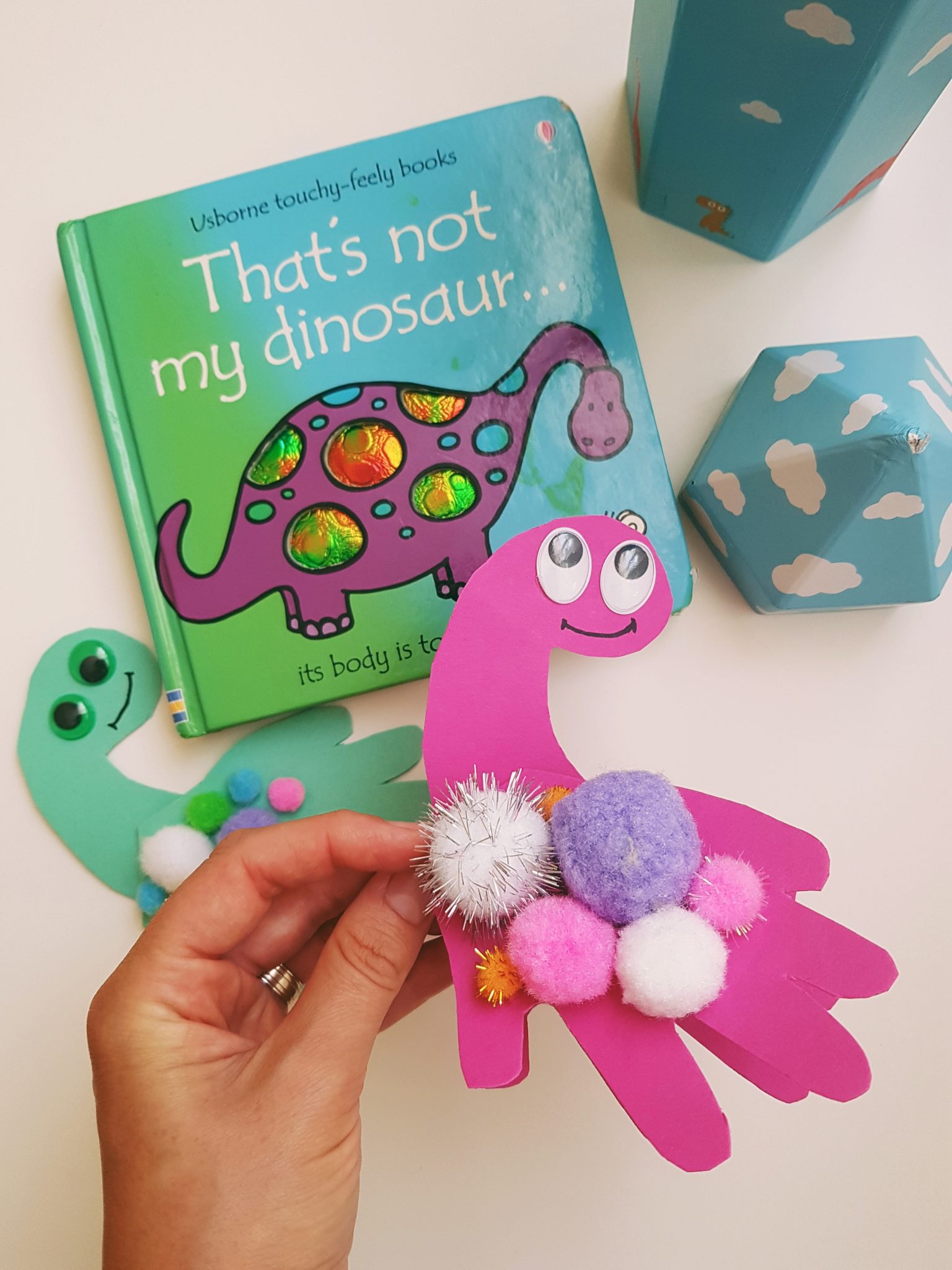 Un dulce pentru nazdravani ” dino-mite”