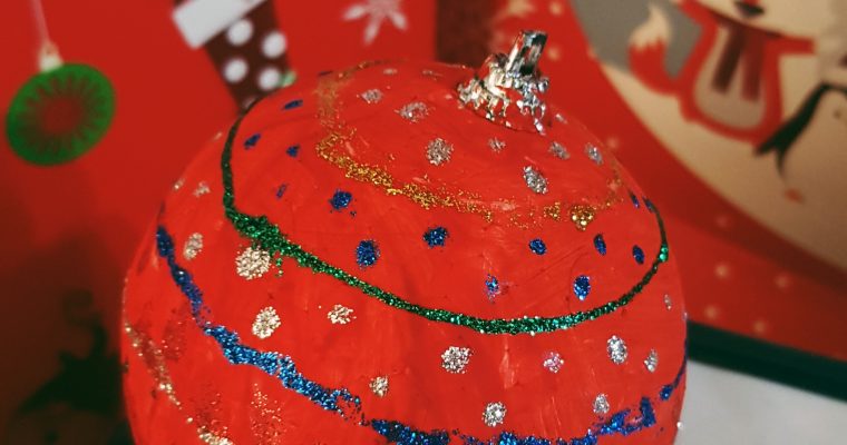 Operatiunea decoratiuni de Craciun