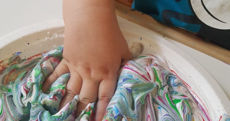 Activitati senzoriale pentru prichindei