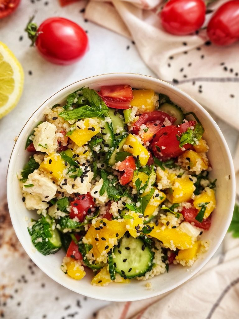 Salata de mango si cuscus