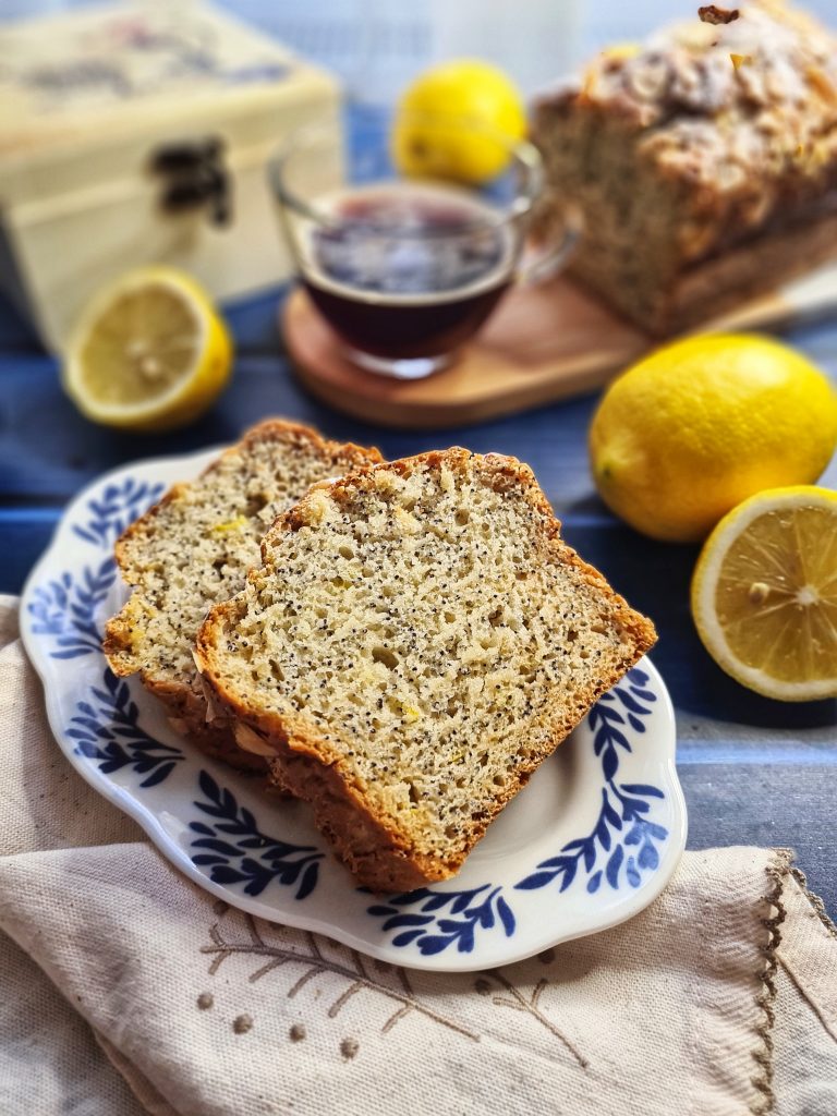 Chec vegan cu lamaie si mac
