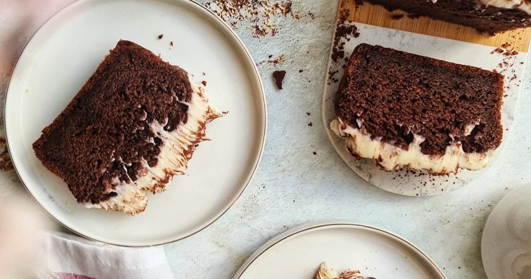 Chec cu bere neagra si crema de branza cu Baileys