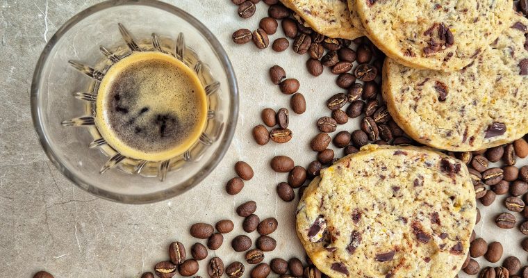 Cookies cu cafea si ciocolata