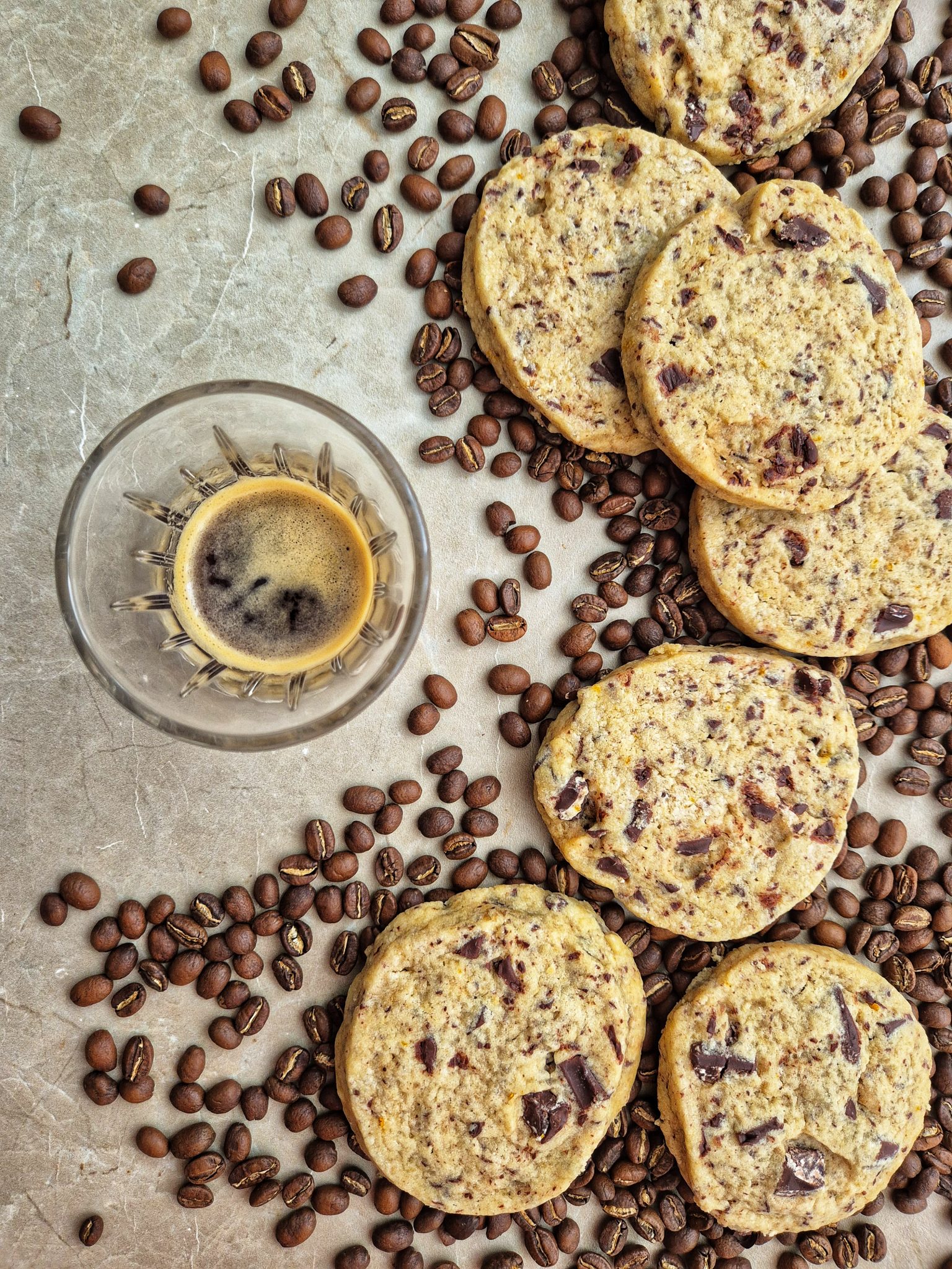 Cookies cu cafea si ciocolata